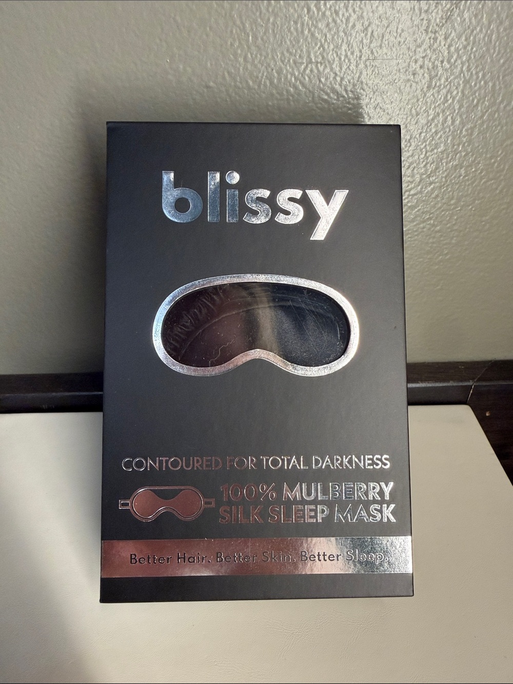 NIB Blissy 100% Mulberry Silk Contoured Sleep Mask Black Total Darkness